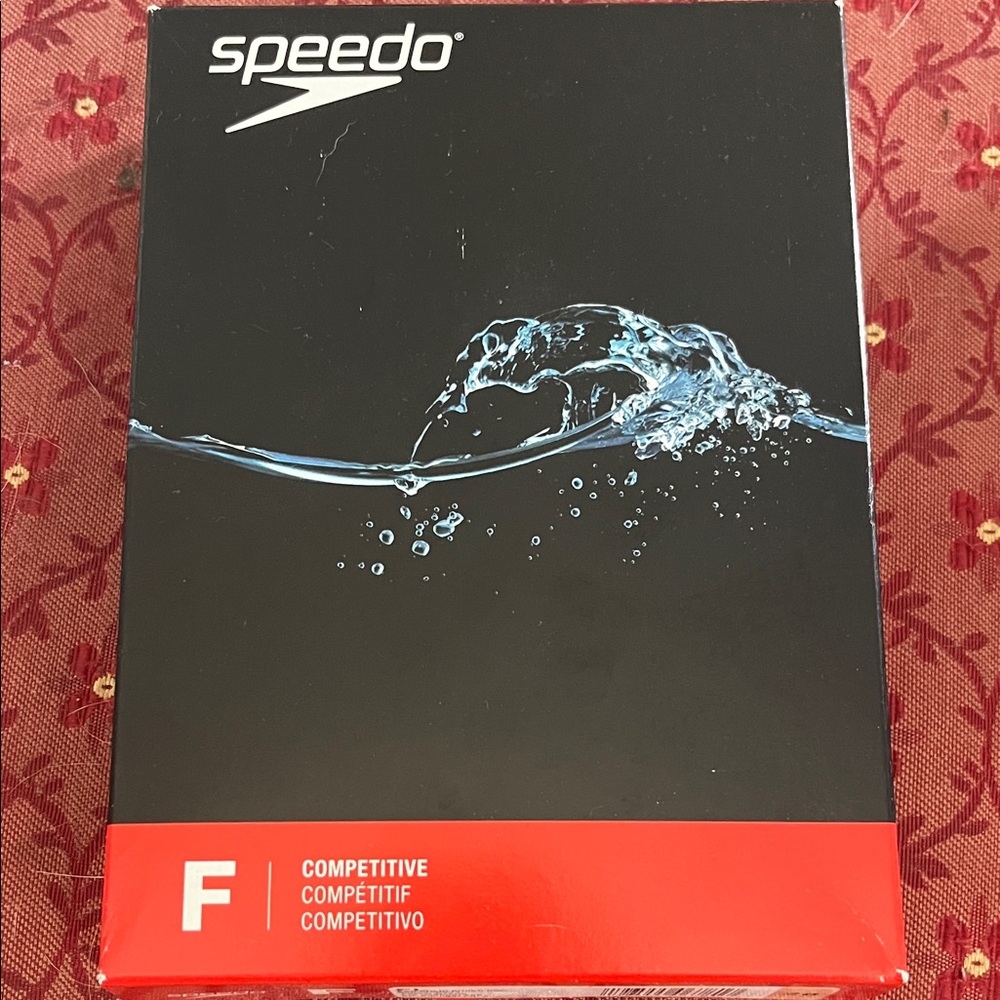 Speedo Women’s Eco Solid Super Pro One Piece Swimsuit, Black, Size 28